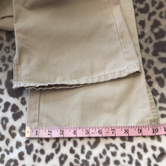 Y2K Old Navy Ultra Low Waist Pants in Light Khaki Size 4 Women’s - Picture 15 of 17